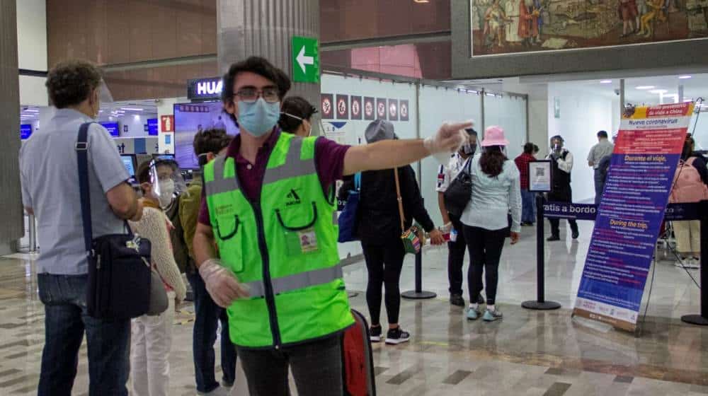 Sana distancia en el Aeropuerto de la CDMX