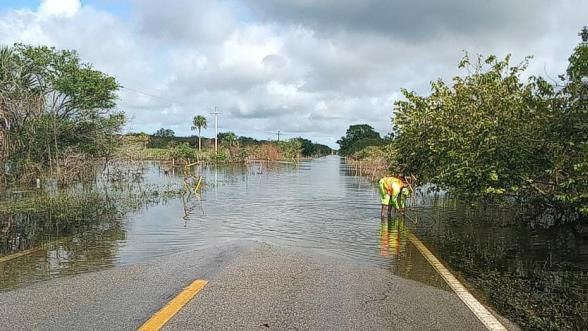 plan prioritario para atender carreteras dañadas en Tabasco