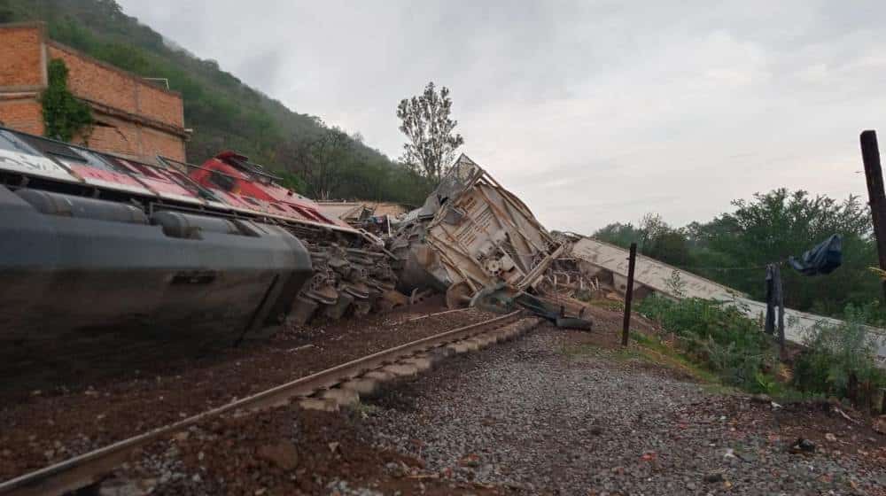 Se descarrila tren en Tala