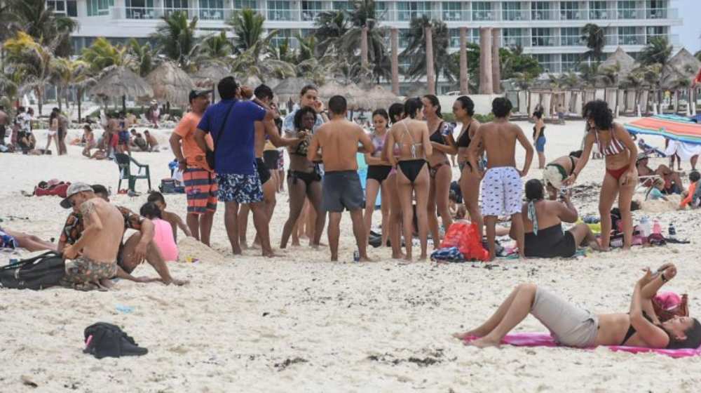 Estudiantes de Puebla viaje a cancún COVID-19