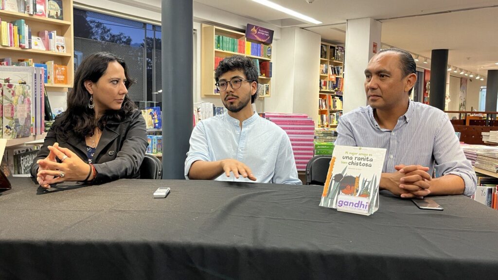 Presentan en librería Gandhi la obra ganadora del Premio Nacional de Cuento Infantil Ilustrado La Matatena