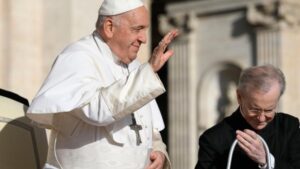 El Papa: "Que el Mediterráneo recupere su vocación de cuna de civilización"