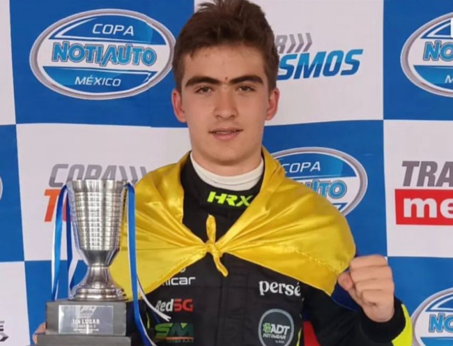 Con triunfo y doble podio conseguido en Querétaro, Pedro Juan Moreno consolida su liderato en el NACAM-FIA de F4