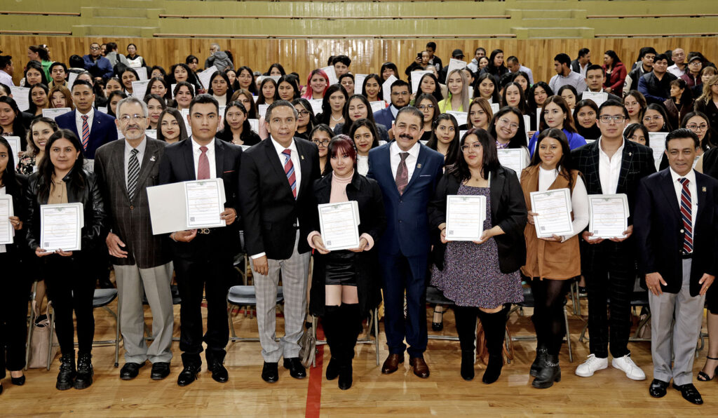 El Gobierno de la Maestra Delfina Gómez redignificará a las maestras y maestros normalista: Miguel Ángel Hernández Espejel