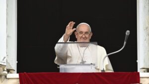 El Papa: La diferencia entre la sabiduría y la necedad está en el cuidado de la vida interior