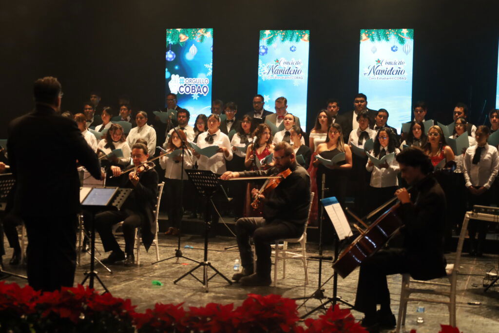 COBAQ celebró su tradicional Concierto Navideño