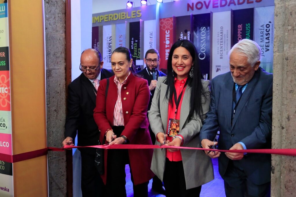 Inaugura Secretaría de Cultura y Turismo el Pabellón Estado de México en la edición 45 de la Feria Internacional del Libro del Palacio de Minería