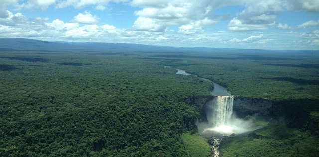 Ley para la defensa del Esequibo