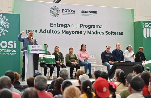 adultas mayores y madres solteras